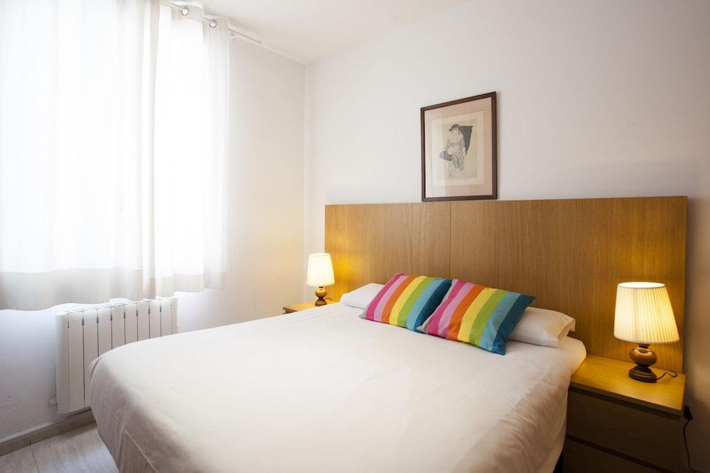 Las Ramblas Pasaje Bacardi Apartments 巴塞罗那 外观 照片