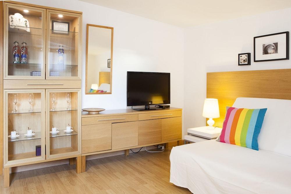 Las Ramblas Pasaje Bacardi Apartments 巴塞罗那 外观 照片